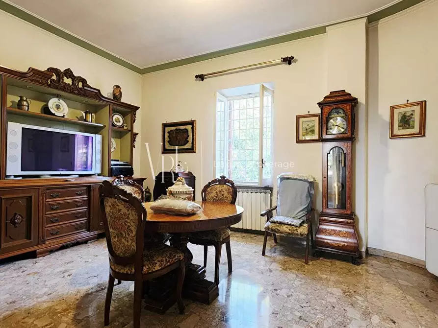 Immagine 15 di Villa in vendita  a Roma