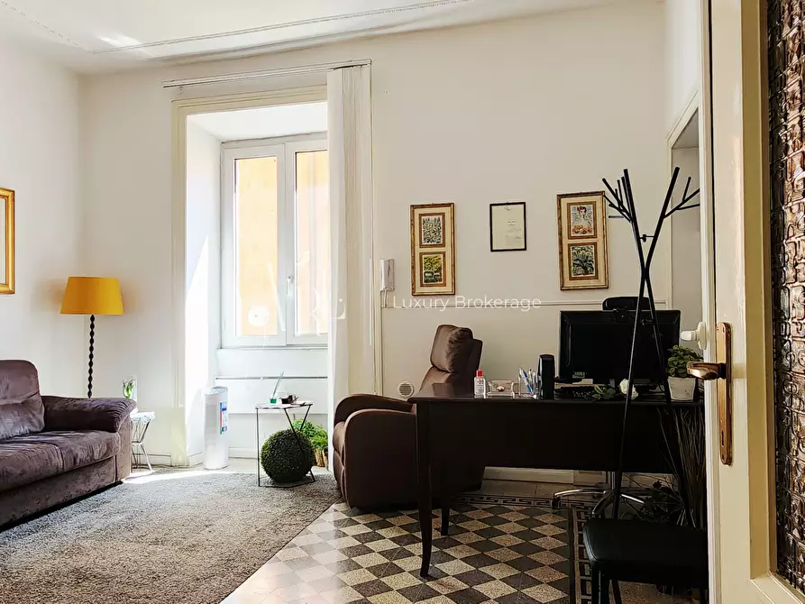 Immagine 15 di Pentalocale in vendita  a Roma