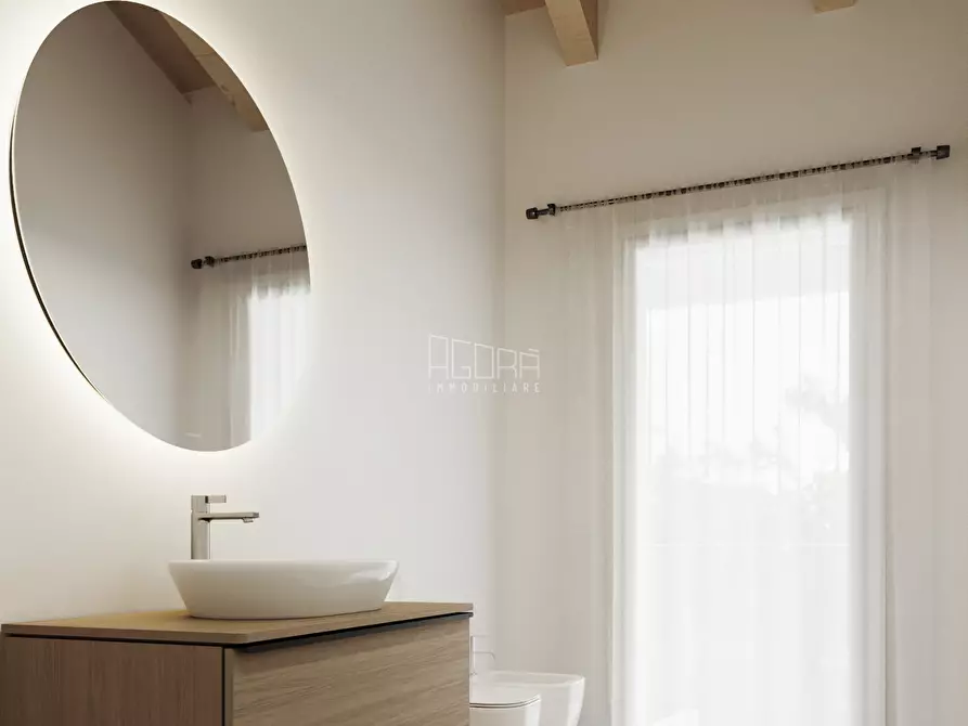 Immagine 12 di Casa indipendente in vendita  in Via Ponte Fonderia 8 a Rovigo