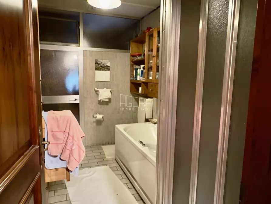 Immagine 27 di Villa in vendita  in Via Santa Lucia 283 a Arqua' Polesine