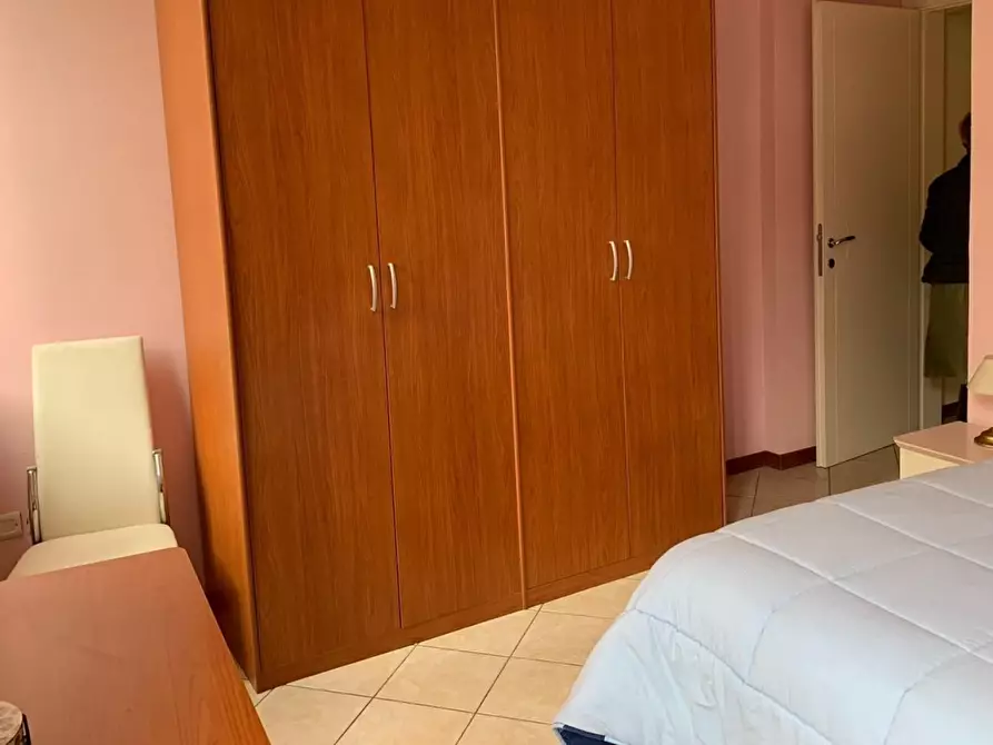 Immagine 14 di Villetta a schiera in affitto  a Viareggio