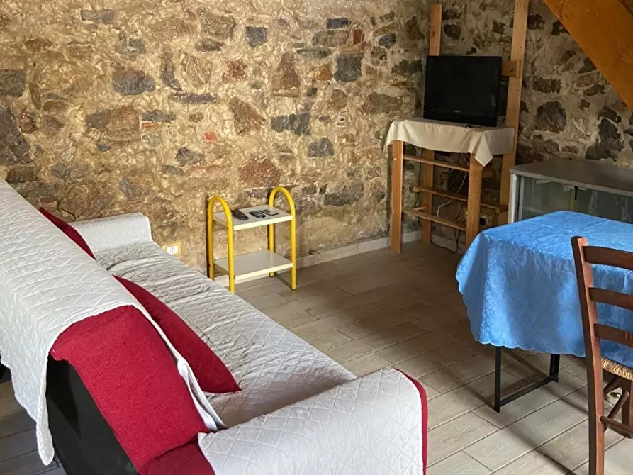 Immagine 8 di Loft/Open space in affitto  a Viareggio