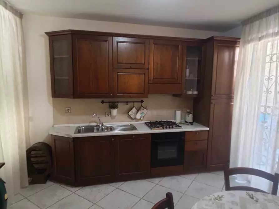 Immagine 2 di Terratetto in affitto  a Viareggio