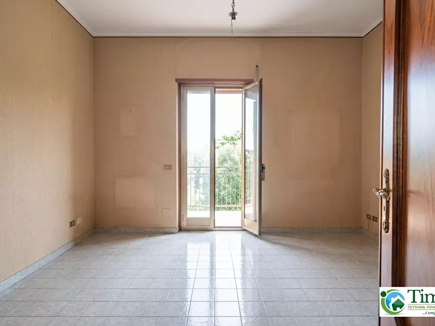 Immagine 28 di Villa in vendita  in Via Roma 29 a Sant'agata Li Battiati
