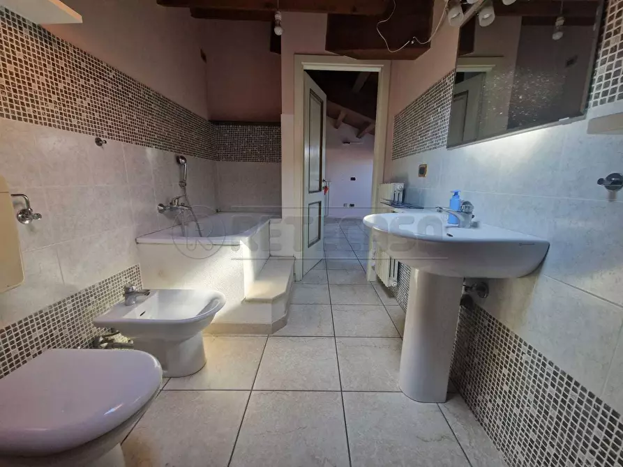 Immagine 13 di Trilocale in vendita  in Piazza Abbazia a Pontevico