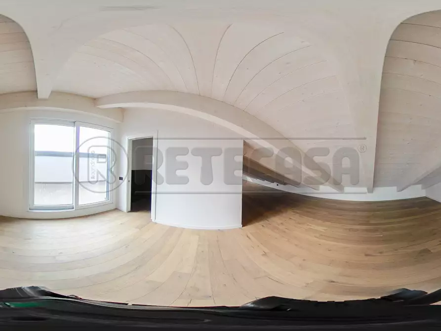 Immagine 51 di Appartamento in vendita  in Via F. Magellano a Creazzo