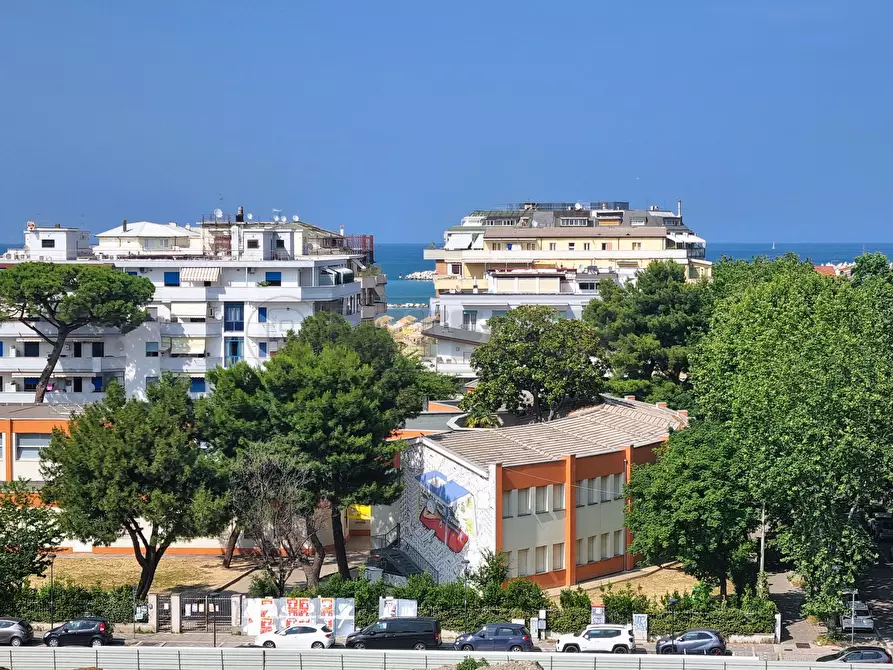 Immagine 20 di Attico in vendita  a Pescara