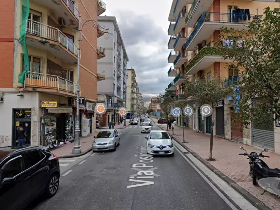 Immagine 1 di Locale commerciale in affitto  in Via Posidonia 96/C a Salerno