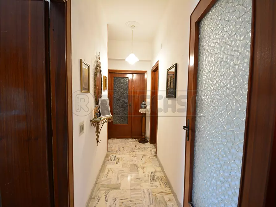 Immagine 7 di Quadrilocale in vendita  in Via Pietro Castelli 250 a Messina