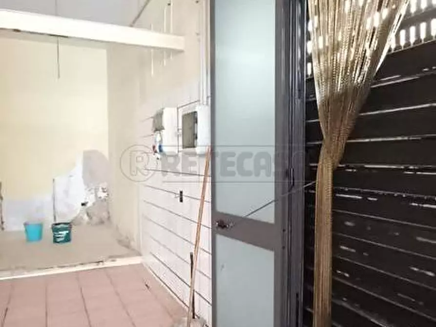 Immagine 10 di Locale commerciale in affitto  a Marcianise