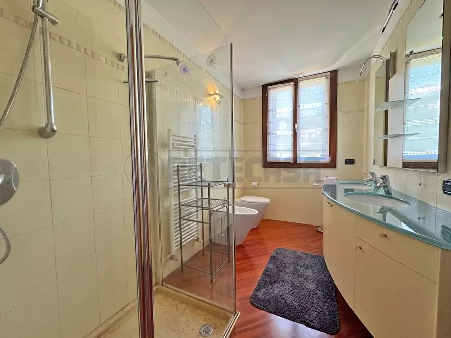 Immagine 18 di Villa in vendita  in Via Pianacattiva di Mezzo 11 a Trissino