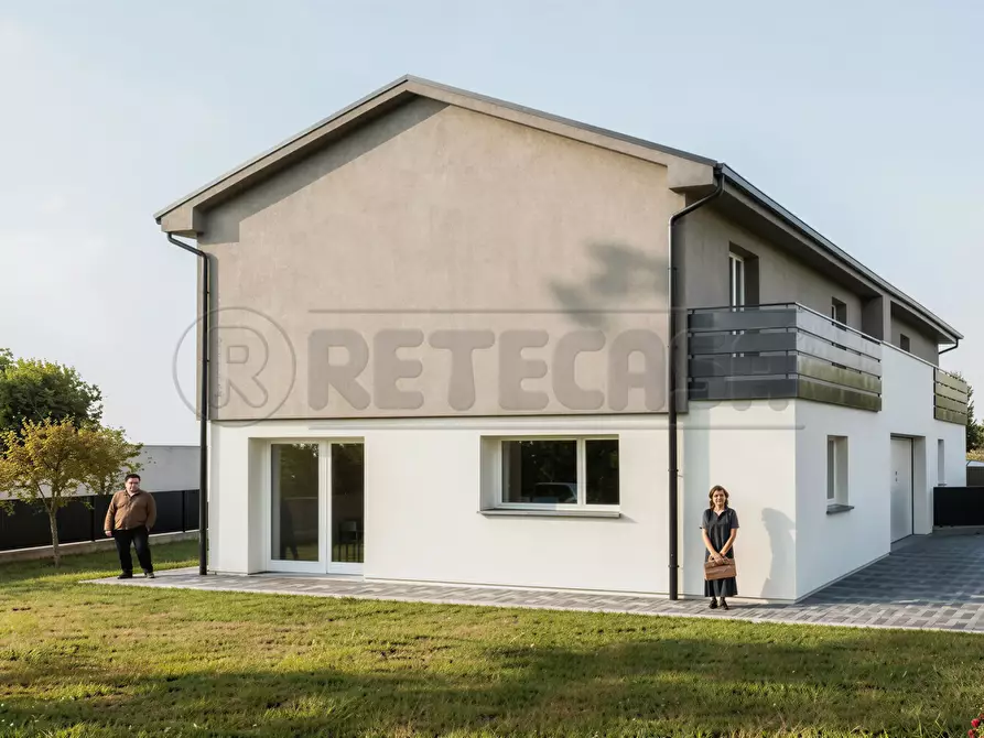 Immagine 2 di Porzione di casa in vendita  in Via Giuseppe Faggin a Vicenza