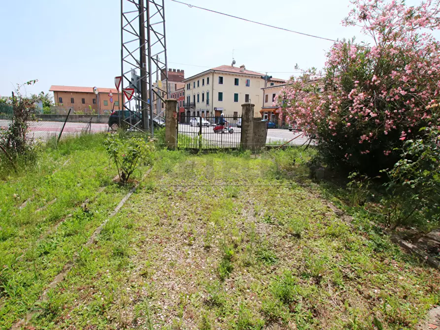 Immagine 22 di Villa in vendita  a Vicenza