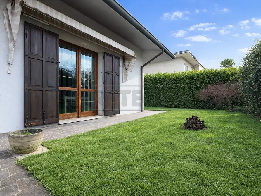 Immagine 26 di Villetta a schiera in vendita  in Via Caprera a Vicenza