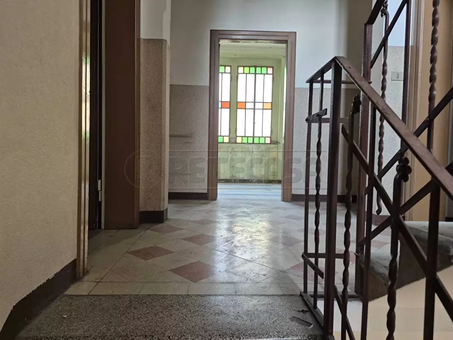 Immagine 8 di Trilocale in vendita  a Curno