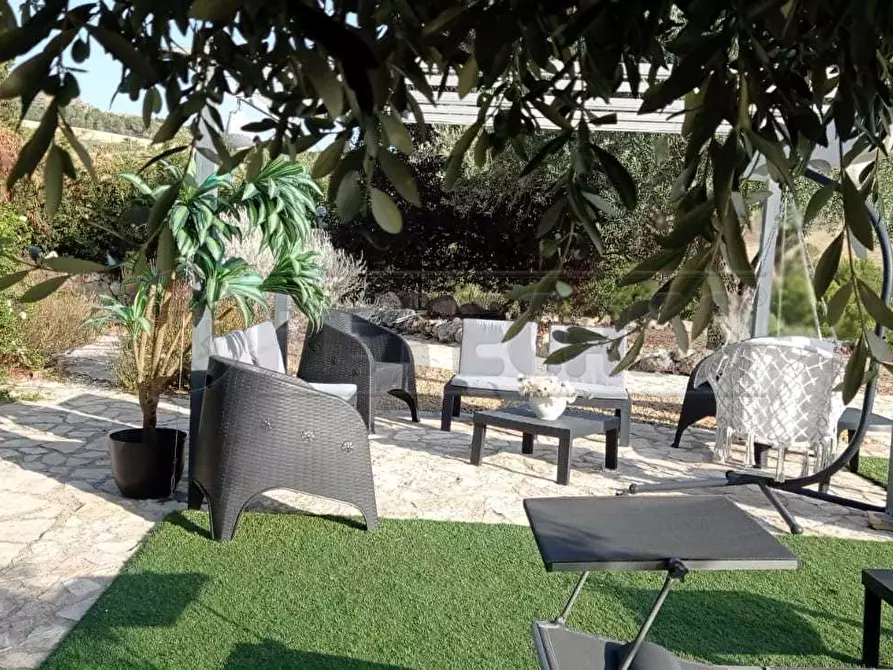 Immagine 1 di Villa in vendita  in CONTRADA PERCIATA a Caltanissetta