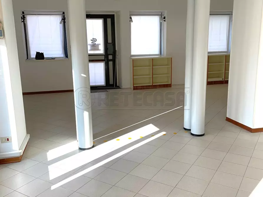 Immagine 13 di Locale commerciale in affitto  in Via Roma 22 a Orgiano