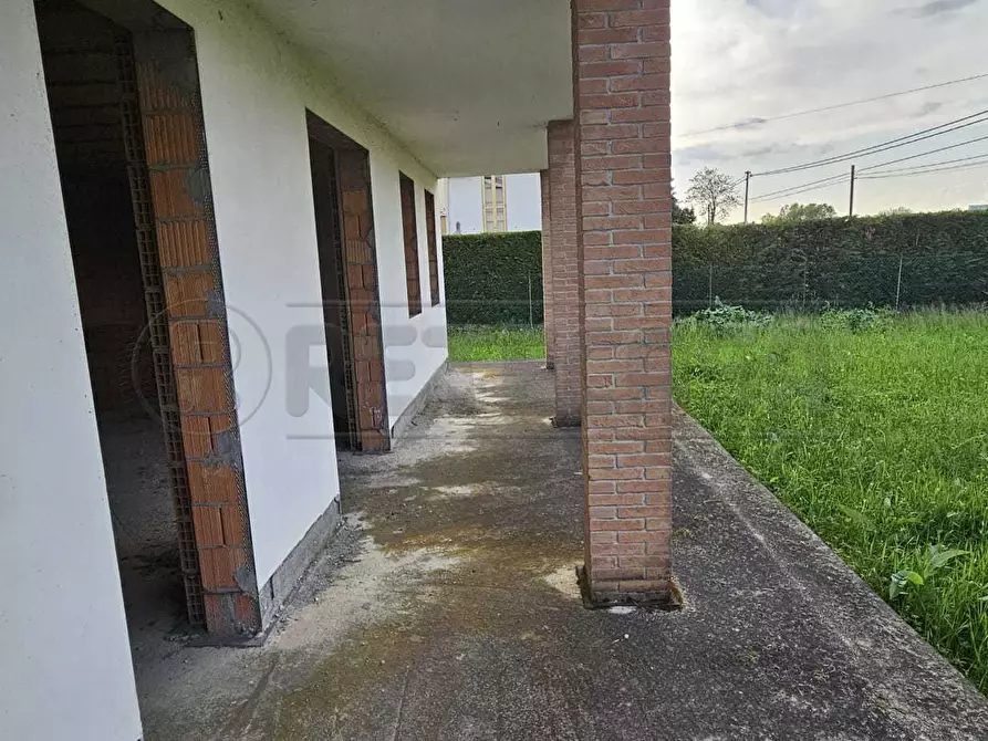 Immagine 11 di Casa indipendente in vendita  a Santa Maria Di Sala