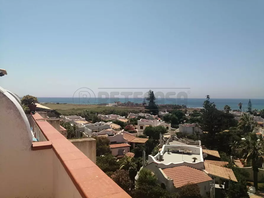 Immagine 25 di Quadrilocale in vendita  in Via Kartibubbo a Campobello Di Mazara