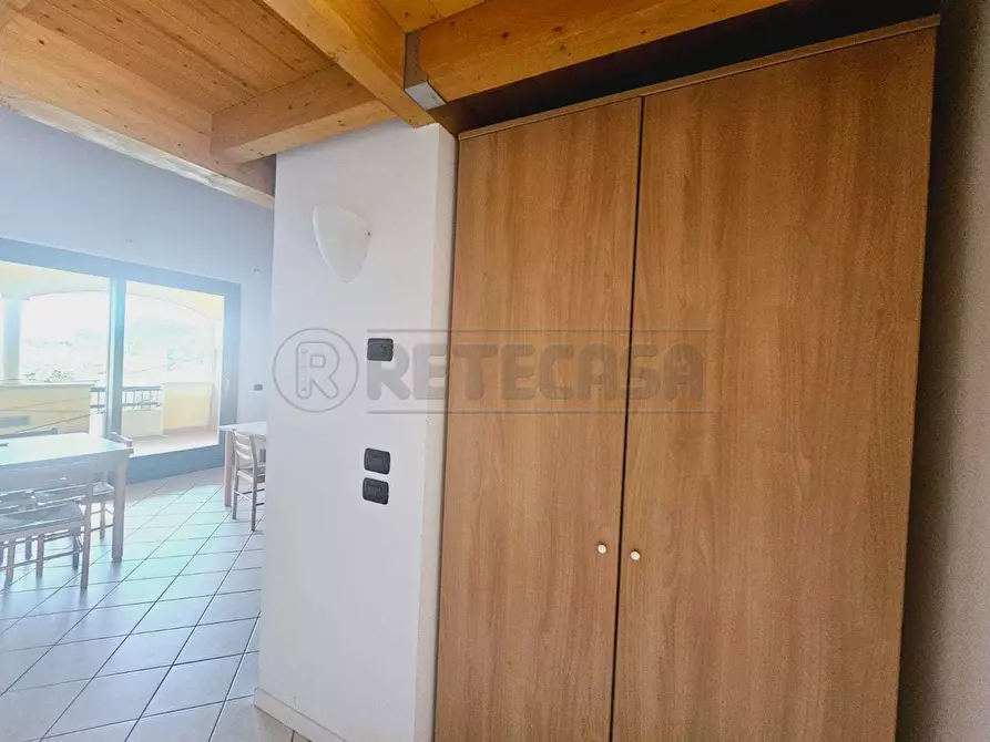 Immagine 12 di Appartamento in vendita  in Strada Provinciale 39 a Manerba Del Garda