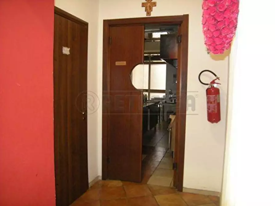 Immagine 5 di Locale commerciale in vendita  in via scovazzo 19 a Caltanissetta