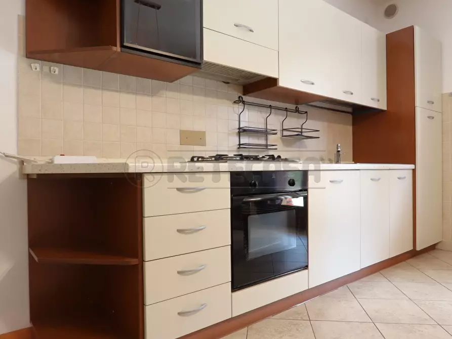 Immagine 37 di Appartamento in affitto  in via casermette 12 a Vicenza