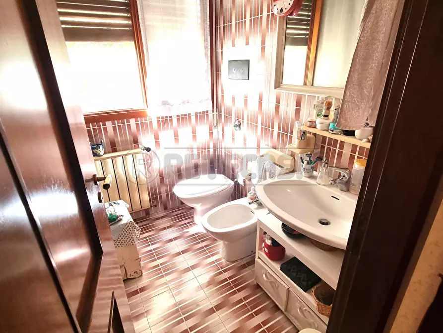 Immagine 15 di Villa in vendita  a Montesilvano