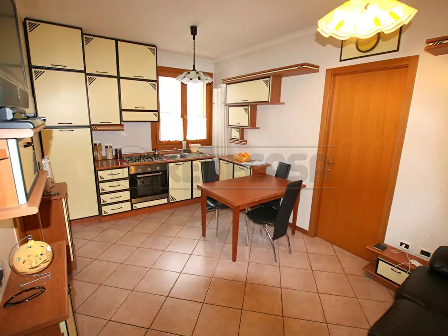 Immagine 1 di Appartamento in vendita  in Via Riviera Berica 451 a Vicenza