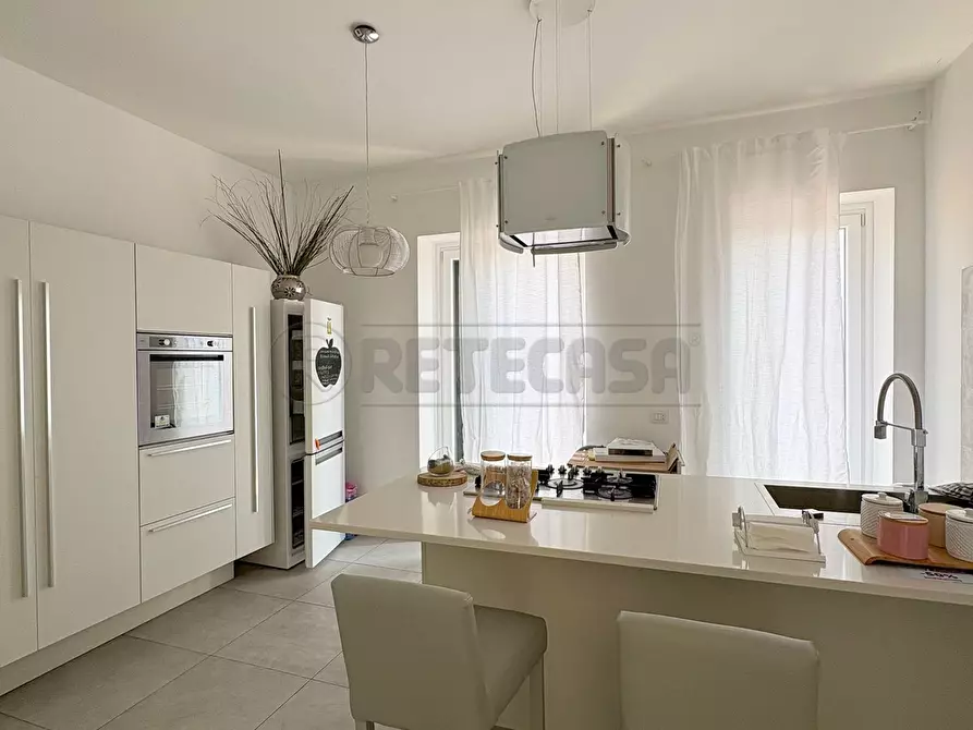 Immagine 5 di Attico in vendita  in Via Gennaro Tescione a Caserta