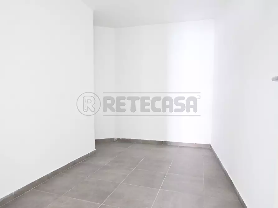 Immagine 12 di Locale commerciale in affitto  in viale riviera berica 451 a Vicenza