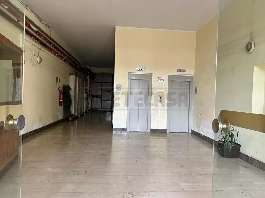 Immagine 24 di Trilocale in vendita  in viale Della Regione 54 a Caltanissetta