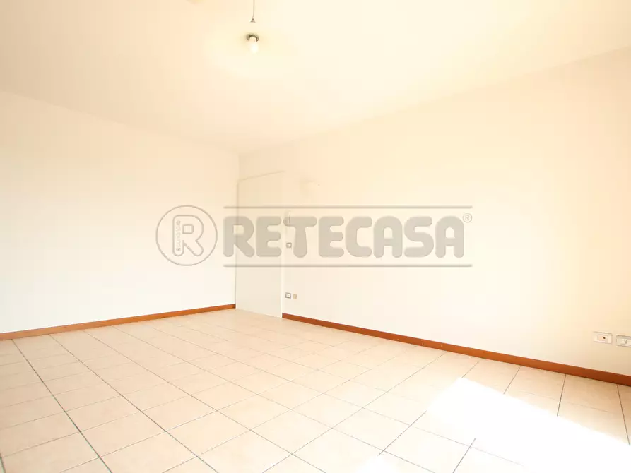 Immagine 8 di Bilocale in vendita  in Via Giovanni Falcone a Barbarano Mossano