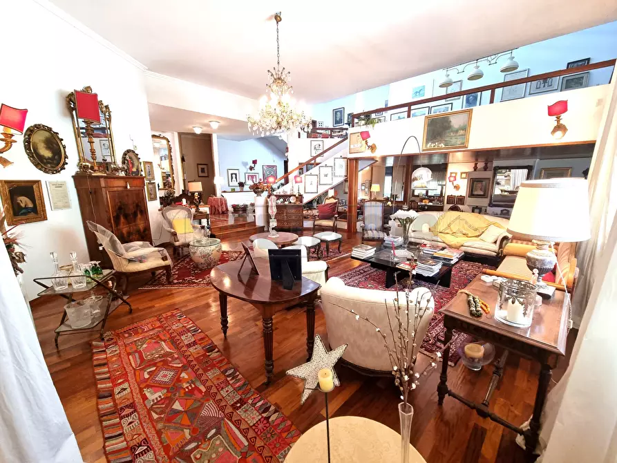 Immagine 4 di Villa in vendita  a Montesilvano