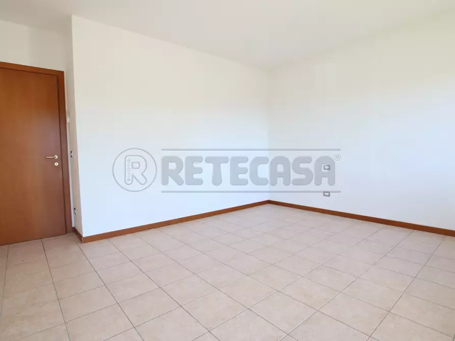 Immagine 13 di Bilocale in vendita  in Via Giovanni Falcone a Barbarano Mossano
