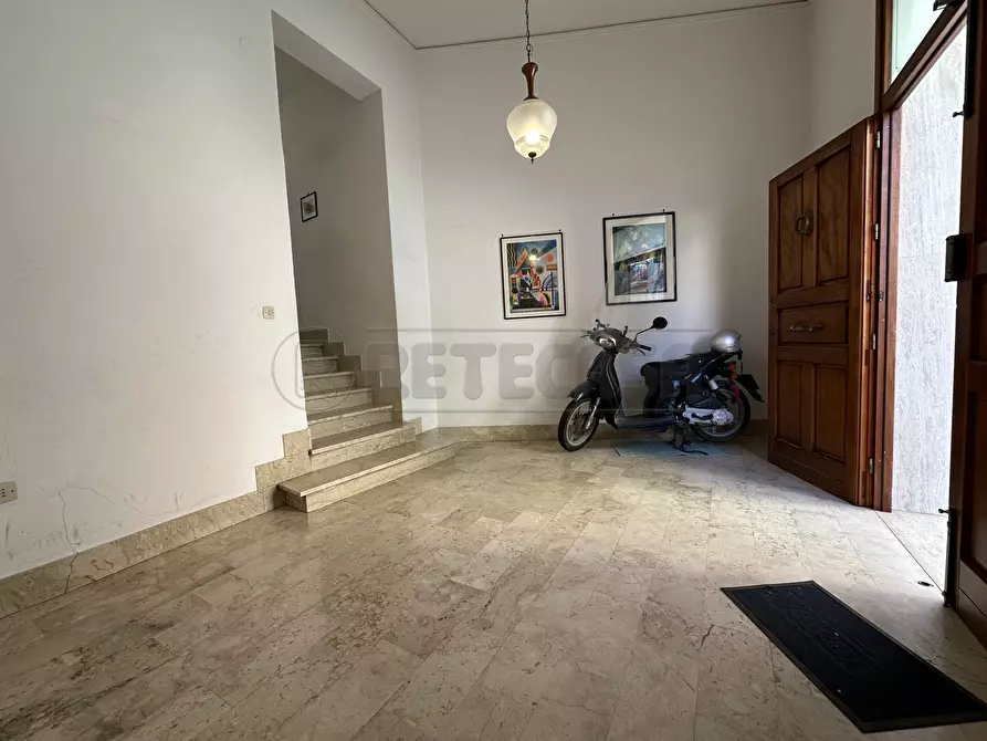 Immagine 4 di Palazzo in vendita  a Mazara Del Vallo