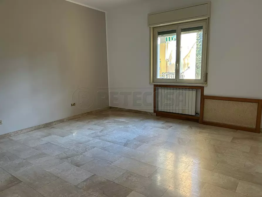 Immagine 8 di Appartamento in vendita  in VIA ENRICO MEDI 24 a Caltanissetta