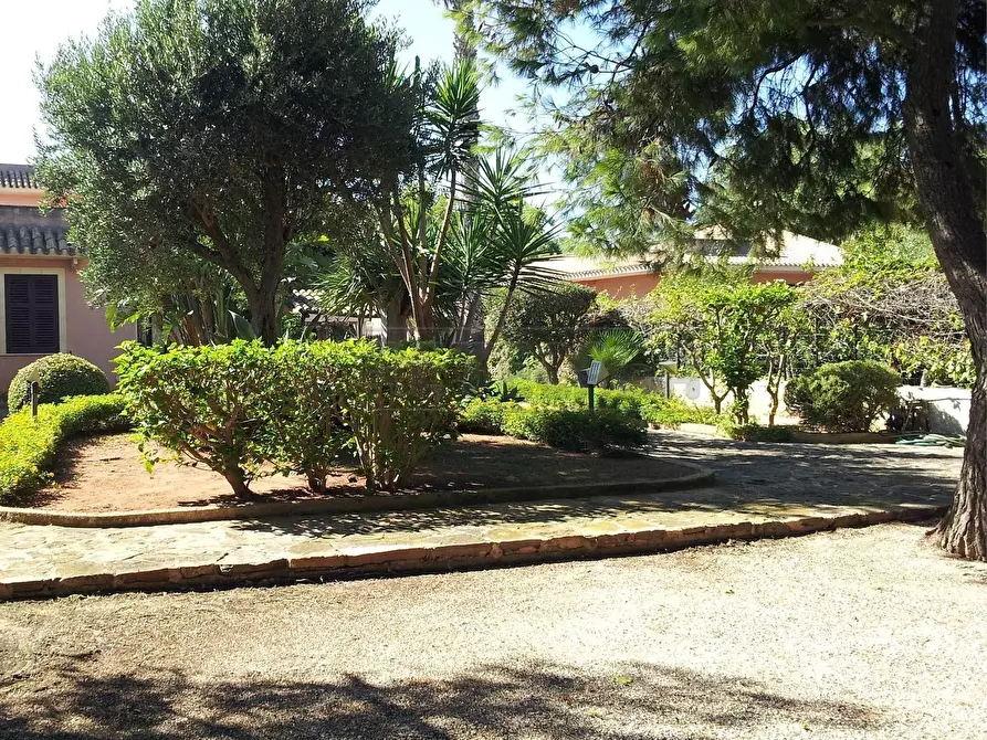 Immagine 5 di Villa in vendita  in contrada spagnola snc a Marsala