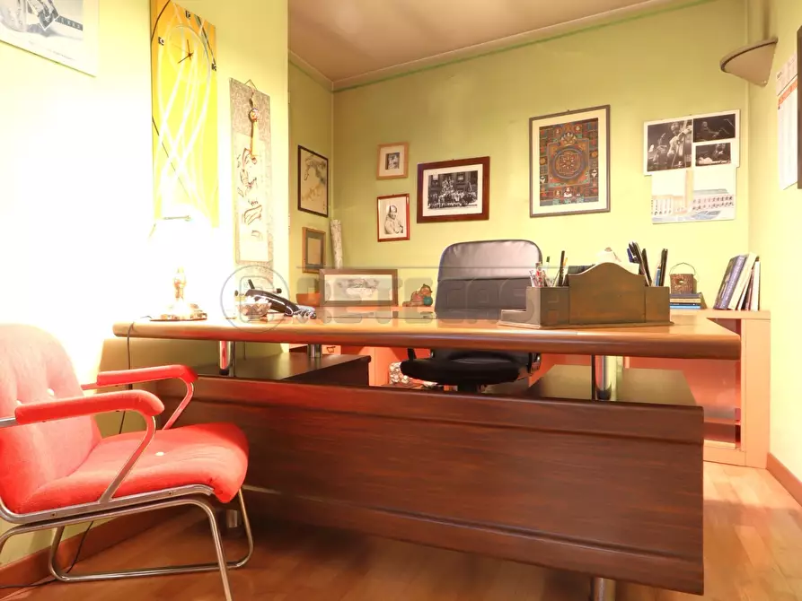 Immagine 26 di Locale commerciale in vendita  in Contrà S.S.Apostoli 35 a Vicenza