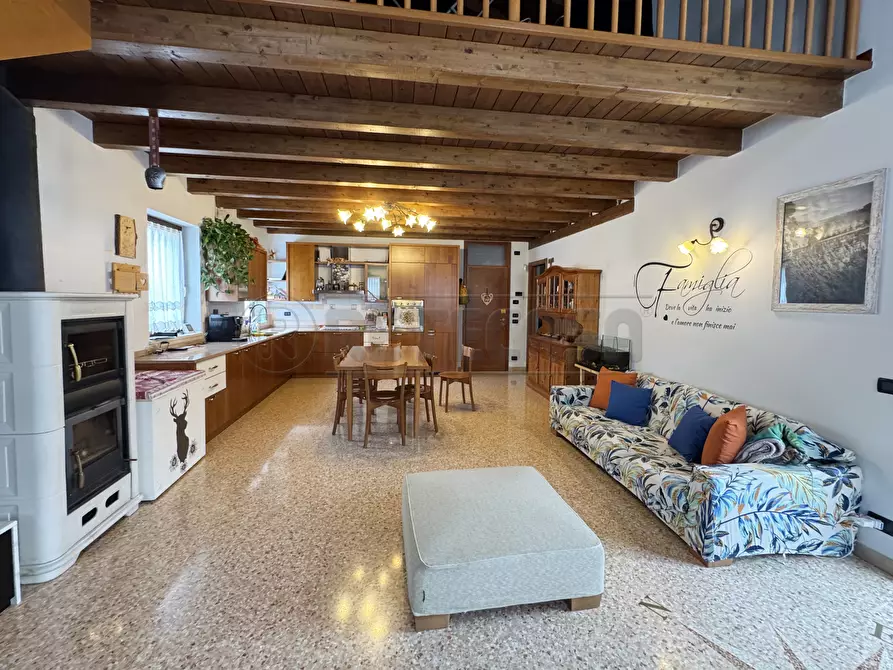 Immagine 6 di Casa indipendente in vendita  in Contrada Maso di Cerealto 1 a Valdagno