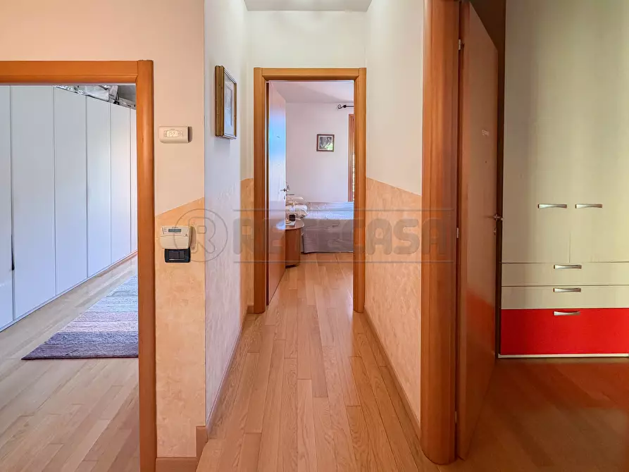 Immagine 20 di Porzione di casa in vendita  in Via Monte Summano a Costabissara
