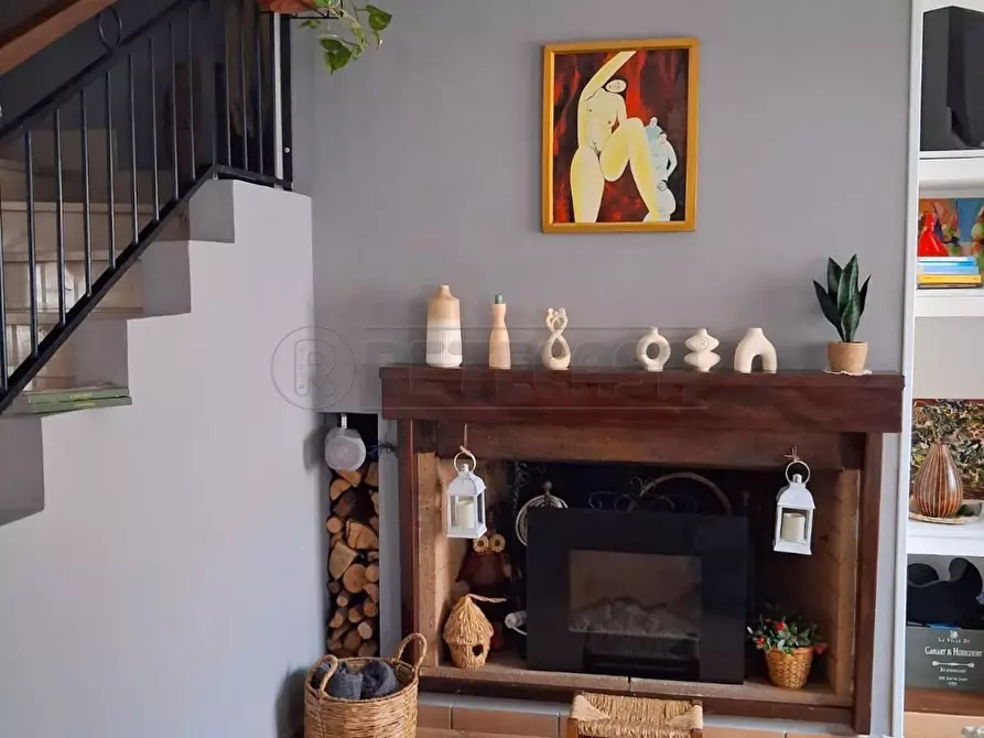 Immagine 1 di Villetta a schiera in vendita  in Via Giudice Falcone a Marcianise