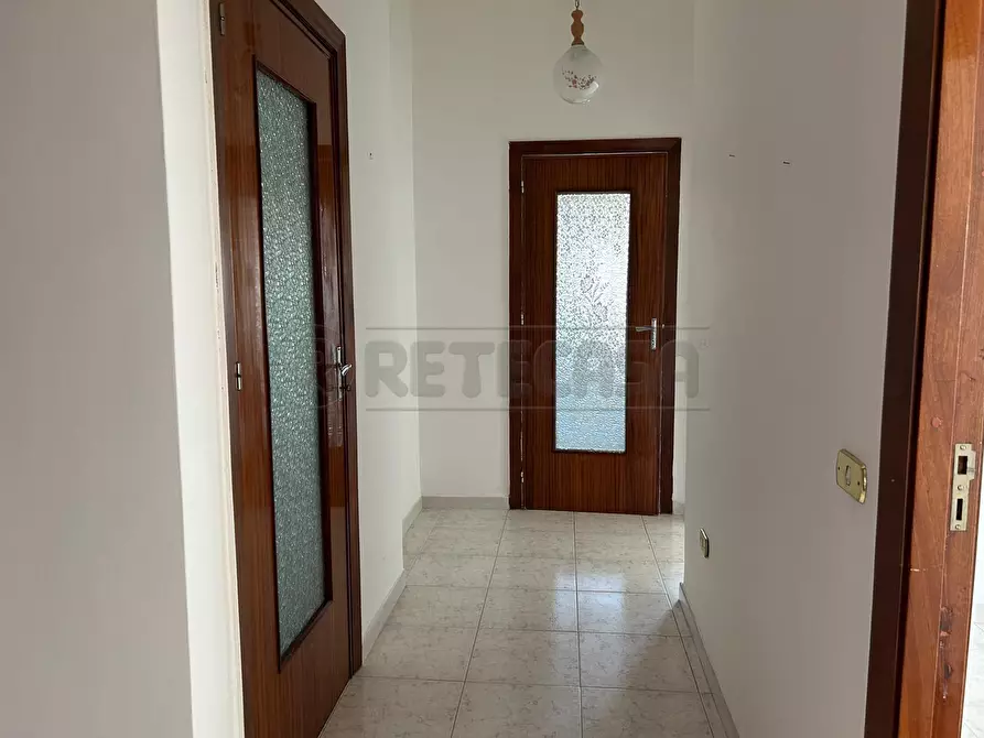 Immagine 16 di Trilocale in vendita  in viale Della Regione 54 a Caltanissetta