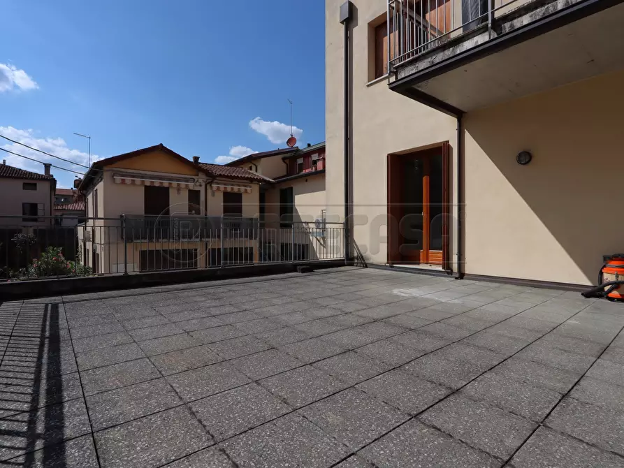 Immagine 26 di Appartamento in affitto  in via casermette 12 a Vicenza