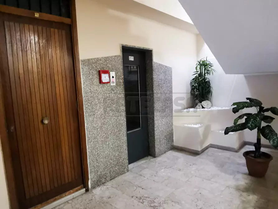 Immagine 20 di Appartamento in vendita  in Via Consolare Pompea 7 a Messina