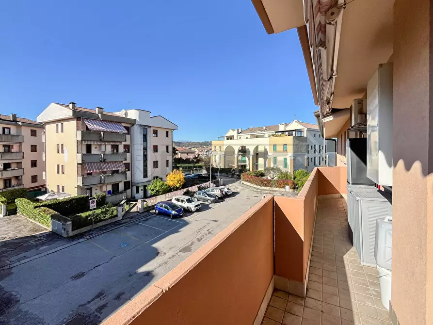 Immagine 18 di Appartamento in affitto  in Via Rimini a Altavilla Vicentina