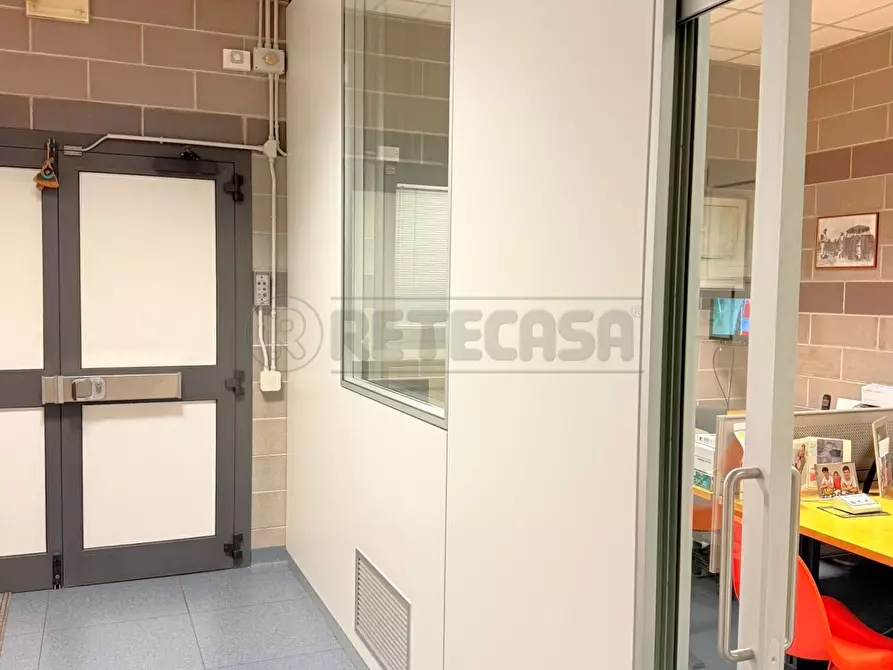 Immagine 3 di Laboratorio in affitto  a Camisano Vicentino
