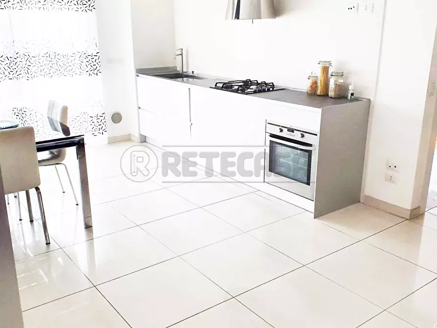 Immagine 26 di Appartamento in affitto  a Pescara