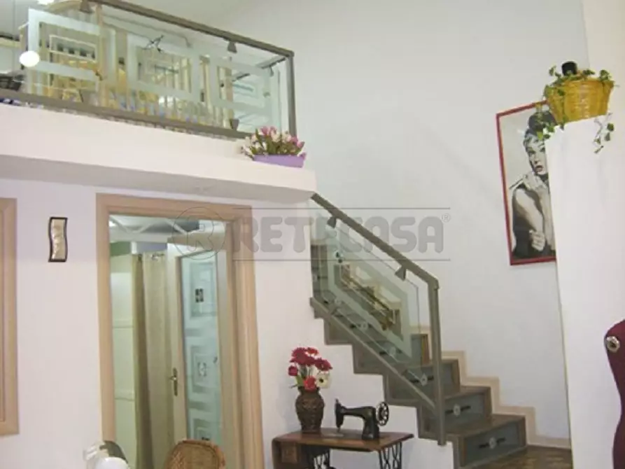 Immagine 8 di Locale commerciale in vendita  in via napoleone colajanni 160 a Caltanissetta