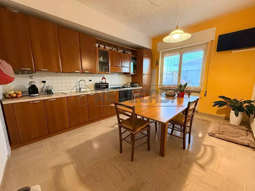 Immagine 1 di Appartamento in vendita  in zona valle a Montecchio Maggiore