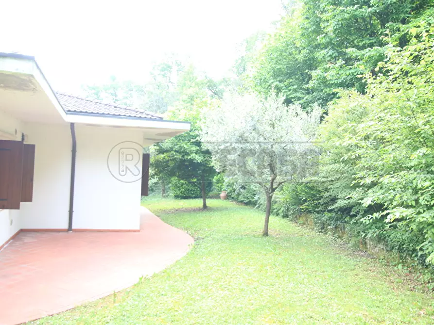 Immagine 57 di Villa in affitto  in Via San Rocco a Arcugnano